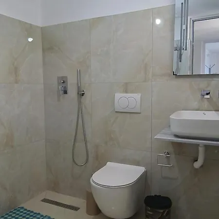 Natasha Apartment Himarë